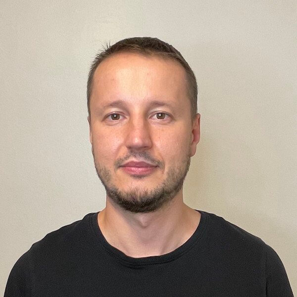 Ihor Lavrenenko as a SEO specialist in Bananas marketing agency